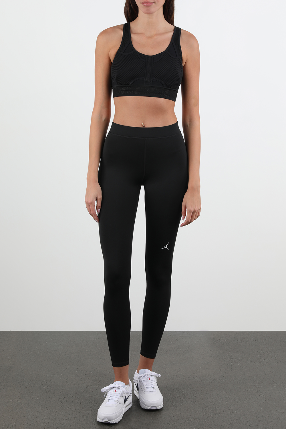 טופ ספורטיבי דריי-פיט רשת אחורית בגוון שחור